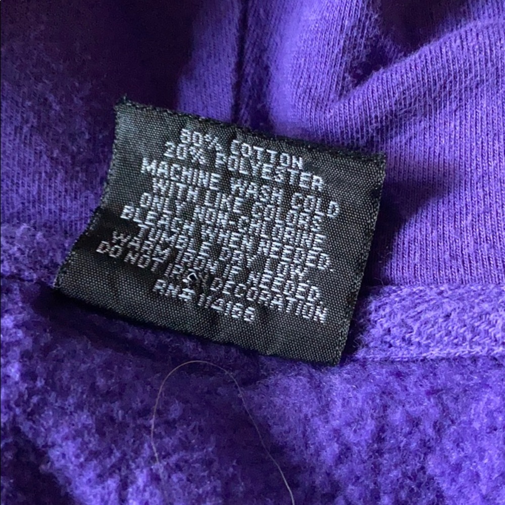 University of Washington UW Huskies Sweatshirt - Picture 7 of 7